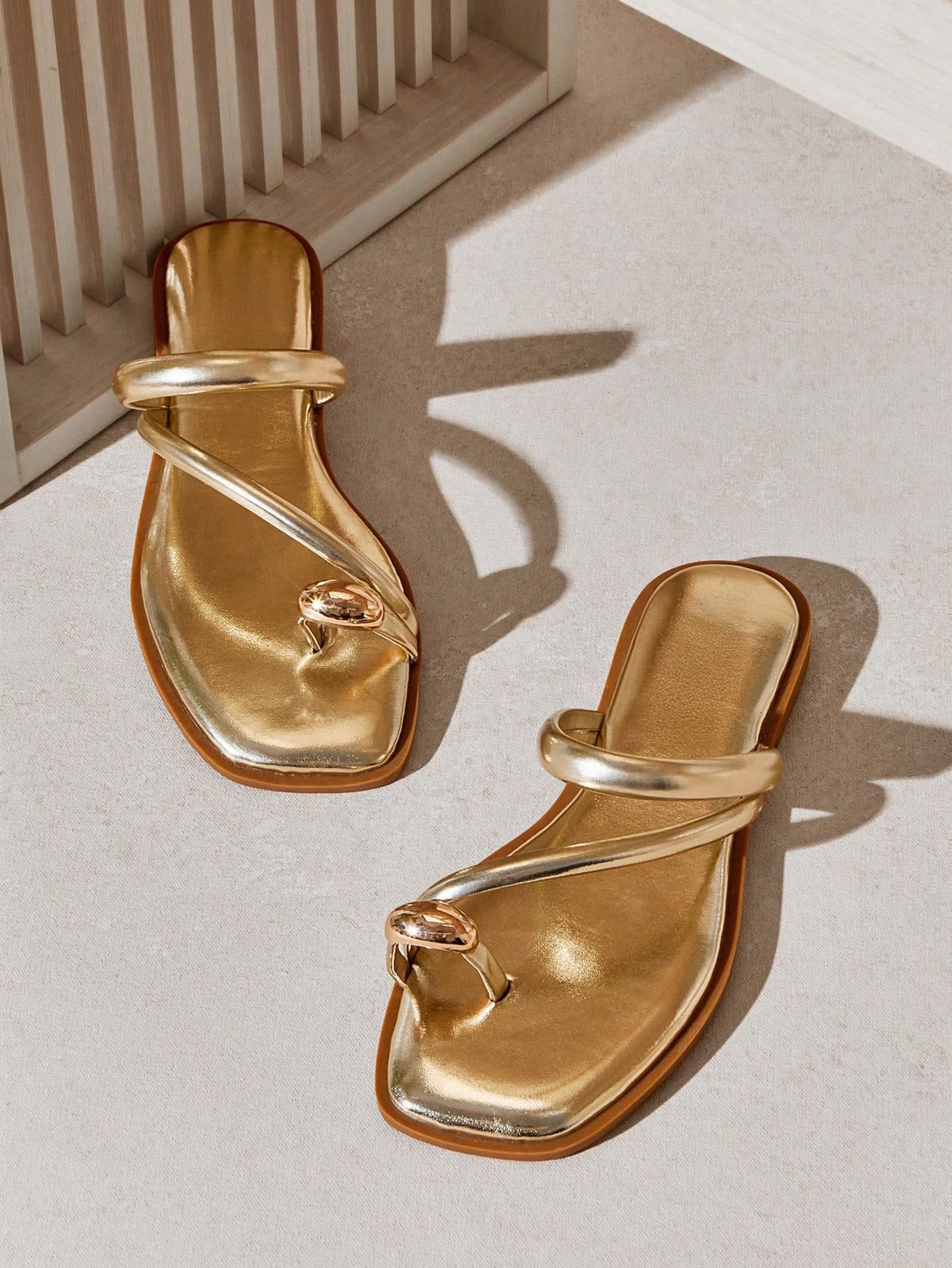 2026 Summer Women's Heeled Sandals Sourcing Guide: B2B Selection Strategies for the US and South African Markets