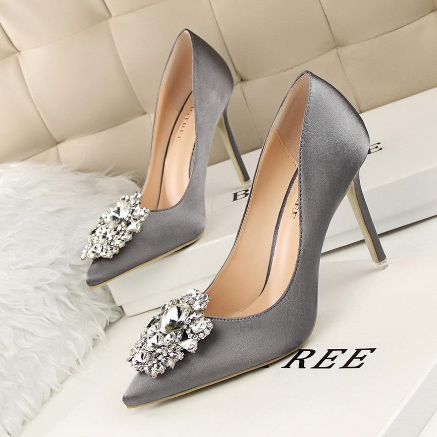shoes wholesale China supplier - view 5
