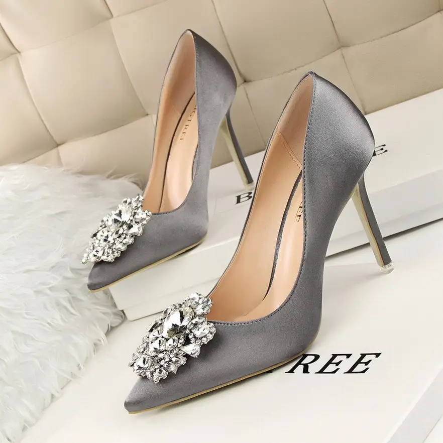 shoes wholesale China supplier - view 5