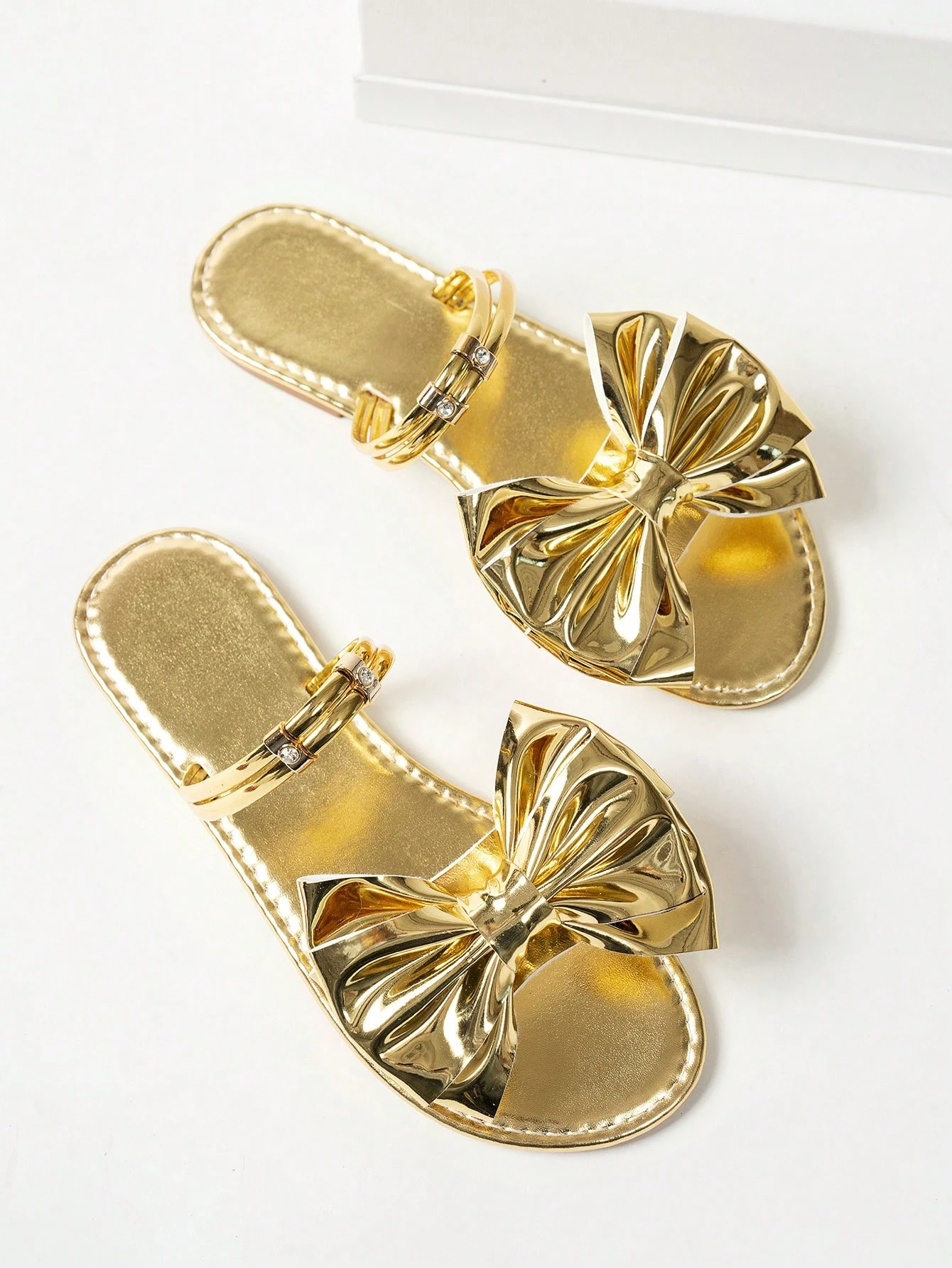 flat shoes wholesale China supplier