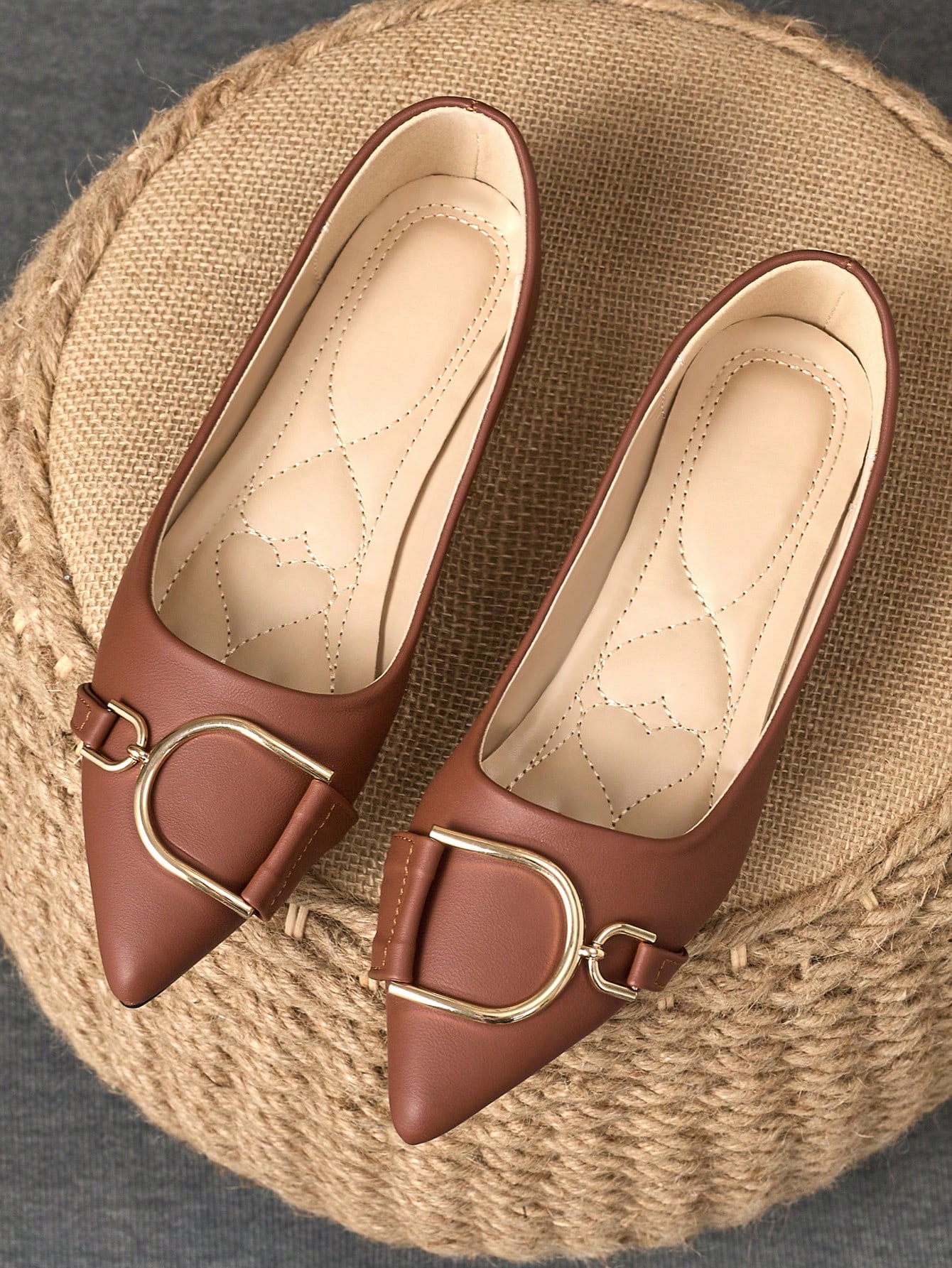 pointed toe flat shoes wholesale China supplier
