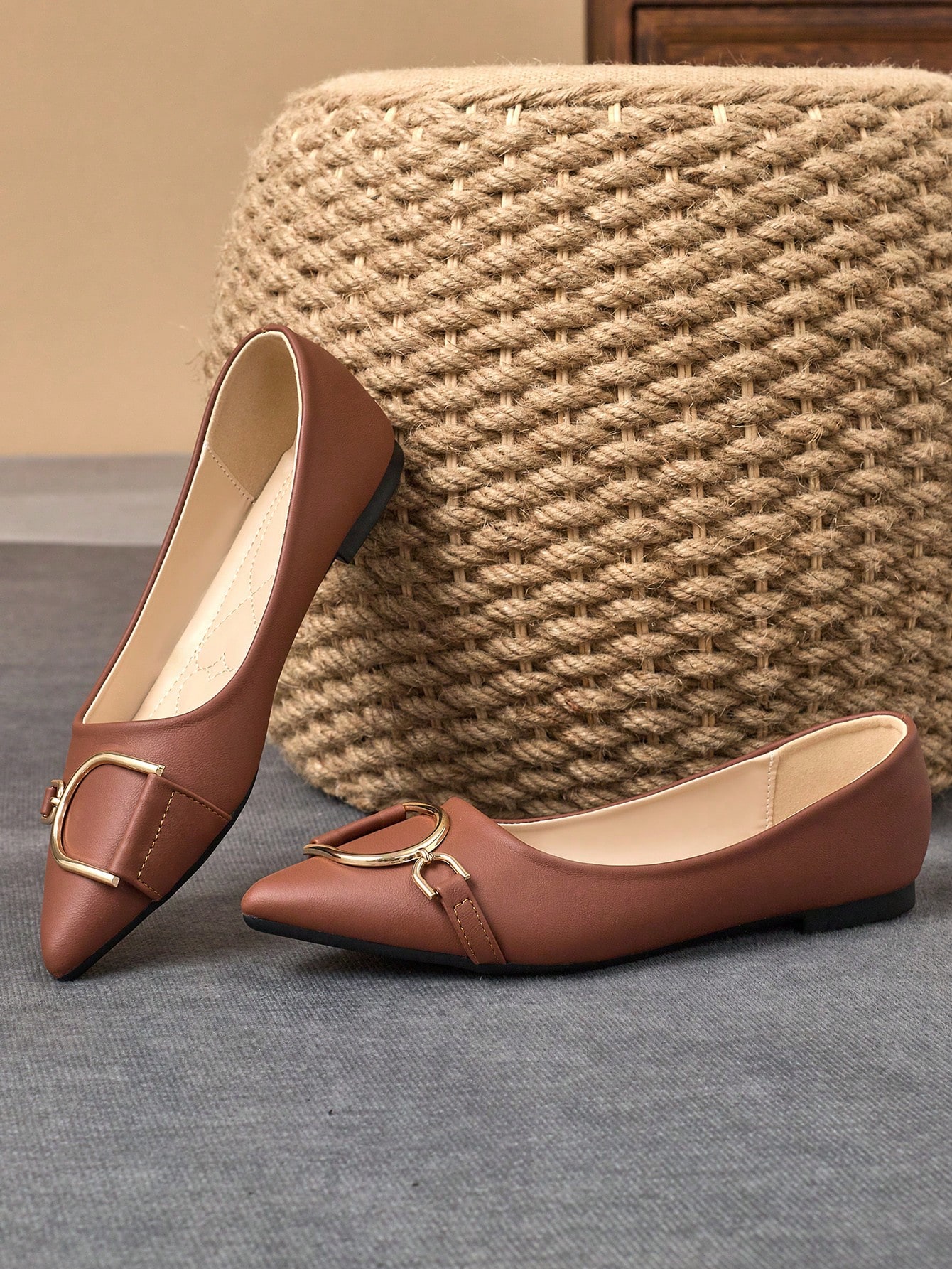 pointed toe flat shoes wholesale China supplier - view 2
